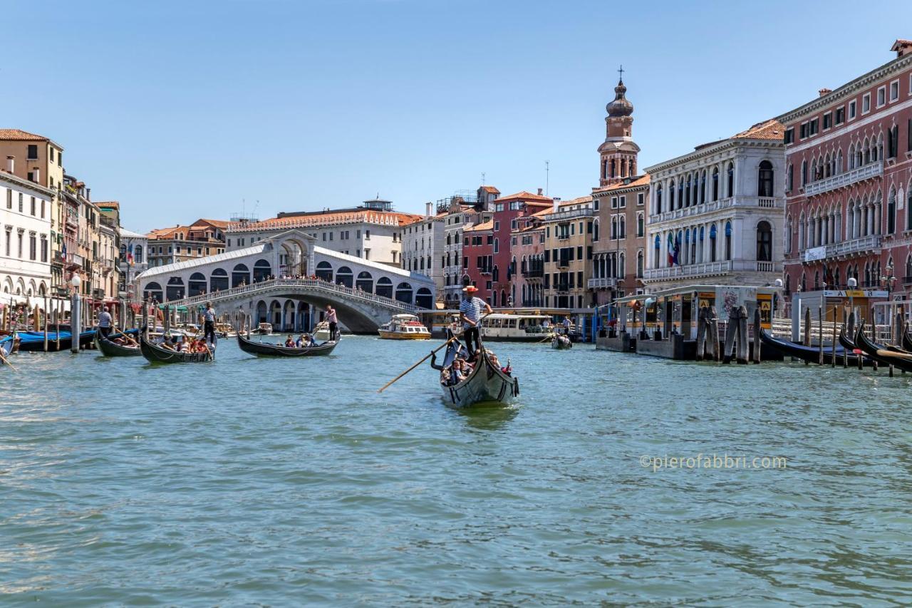 Апартаменты Palazzo Preziosa - Rialto Венеция Экстерьер фото